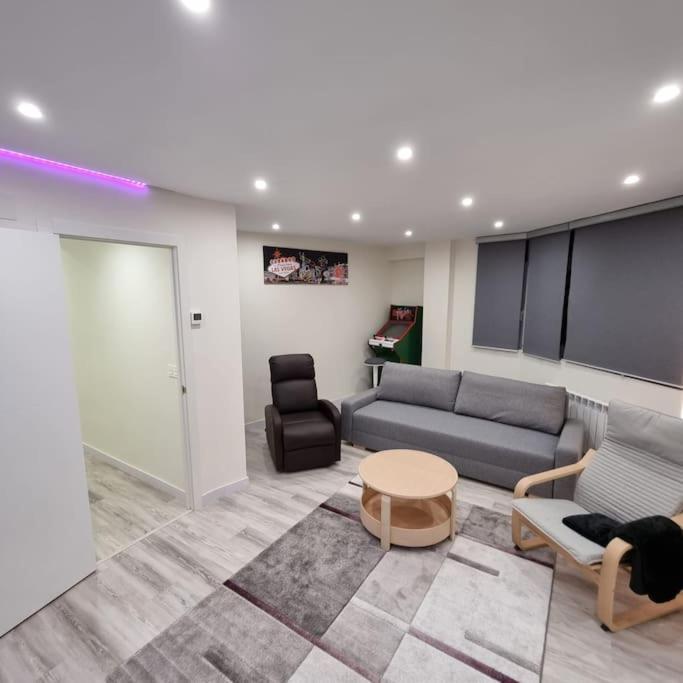 Appartement Soho Boutique Tioda, Totalmente Reformado Junto A Las Estaciones, Wifi à Oviede Extérieur photo